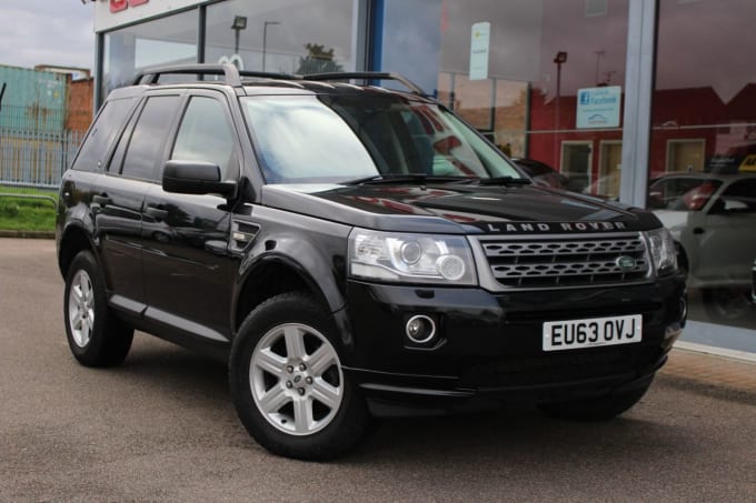 2025 Land Rover Freelander 2