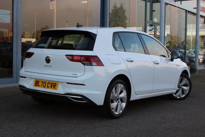 2025 Volkswagen Golf