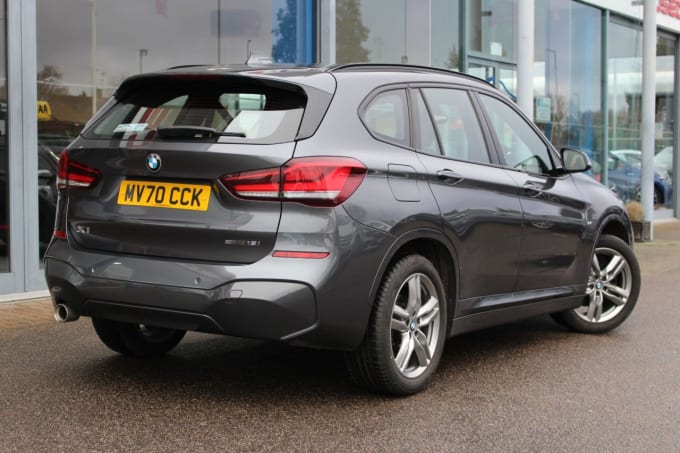 2025 BMW X1