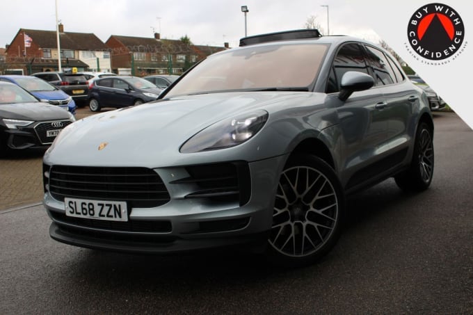 2025 Porsche Macan