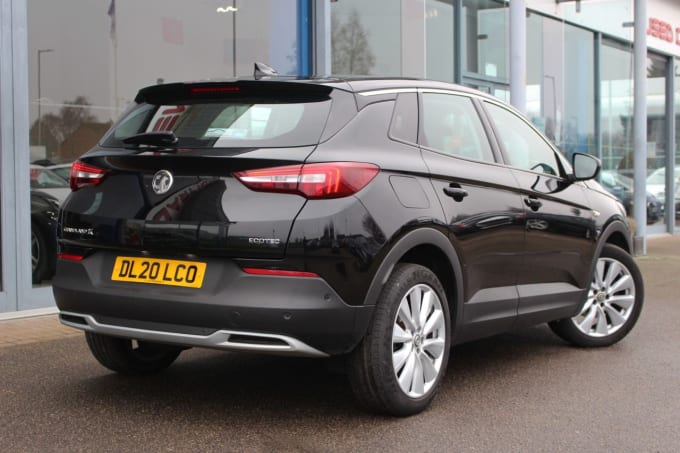 2025 Vauxhall Grandland X