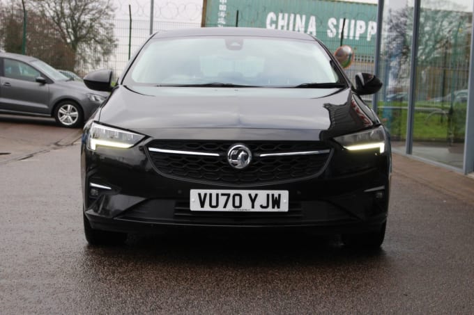 2025 Vauxhall Insignia