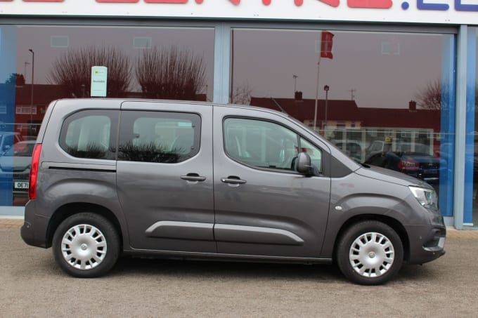 2025 Vauxhall Combo Life