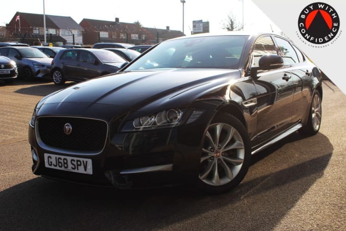 2025 Jaguar Xf