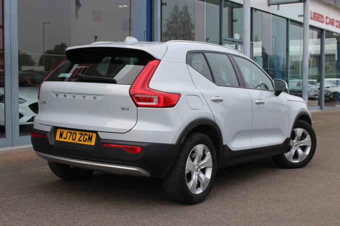 2025 Volvo Xc40