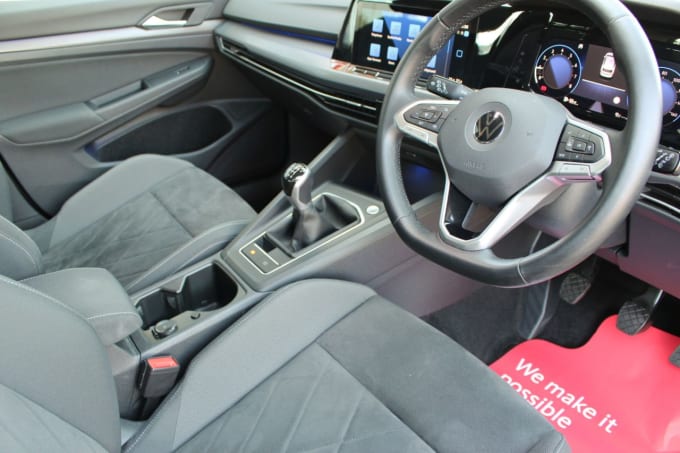 2025 Volkswagen Golf