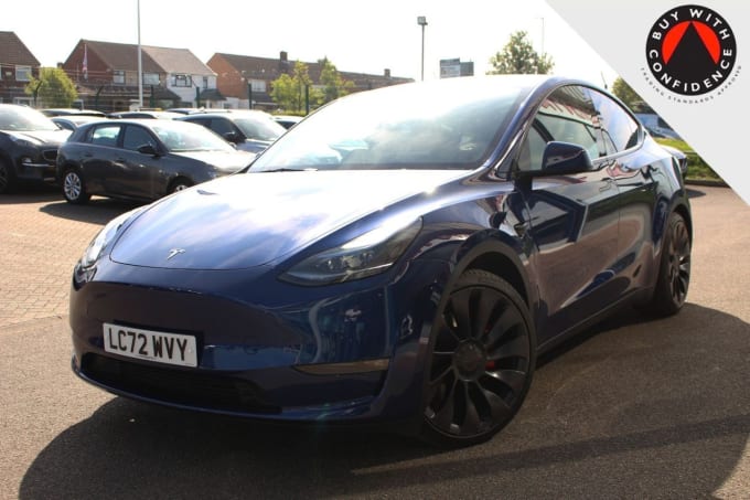 2025 Tesla Model Y