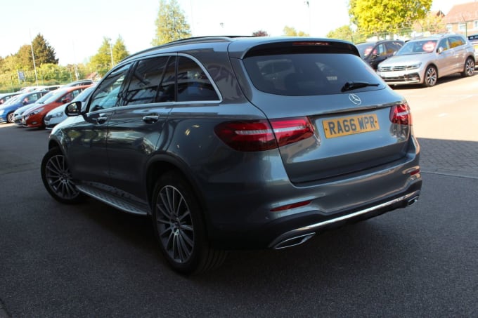 2025 Mercedes-benz Glc