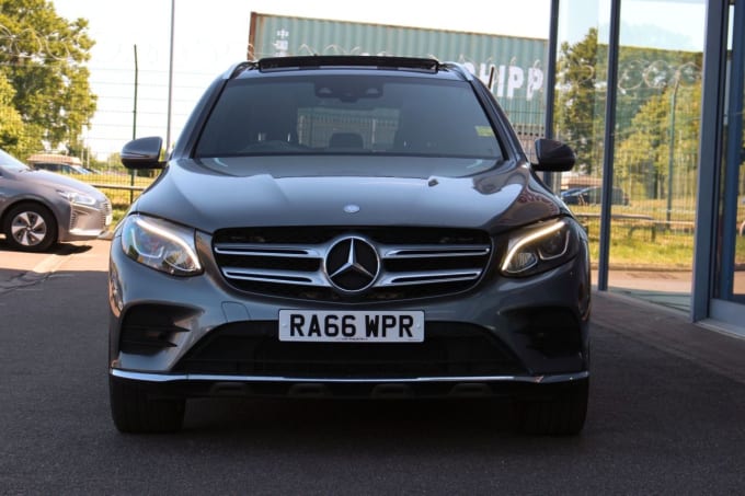 2025 Mercedes-benz Glc
