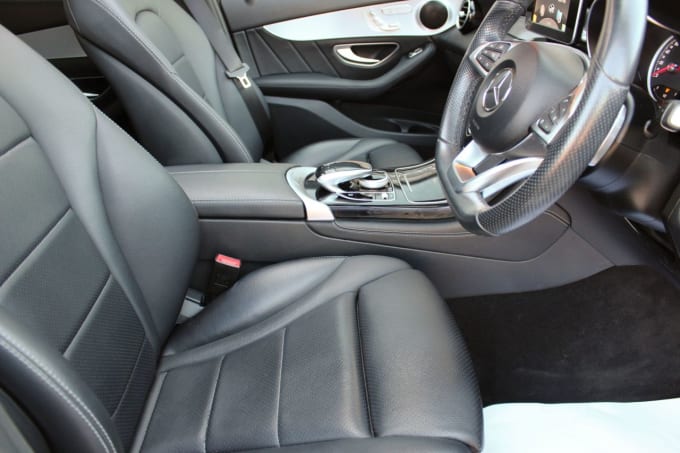 2025 Mercedes-benz Glc