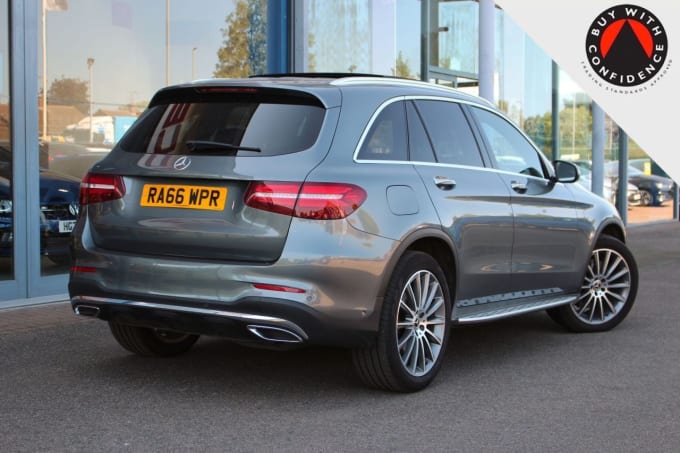 2025 Mercedes-benz Glc