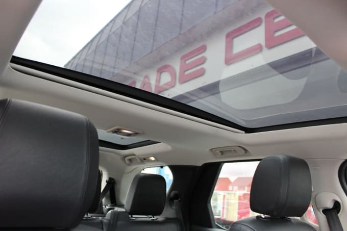 2025 Land Rover Discovery