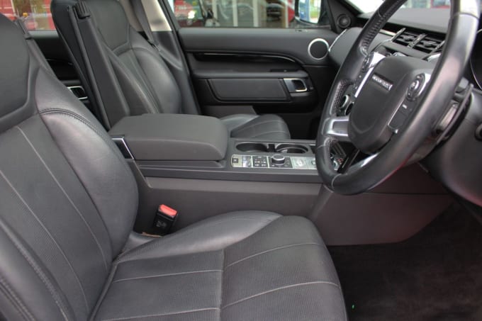 2025 Land Rover Discovery