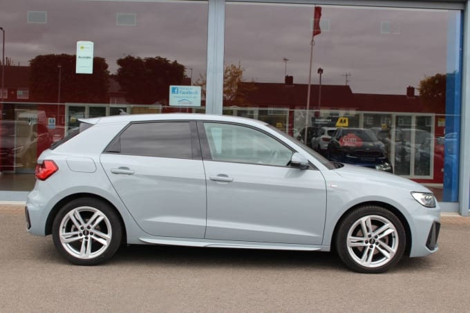 2025 Audi A1