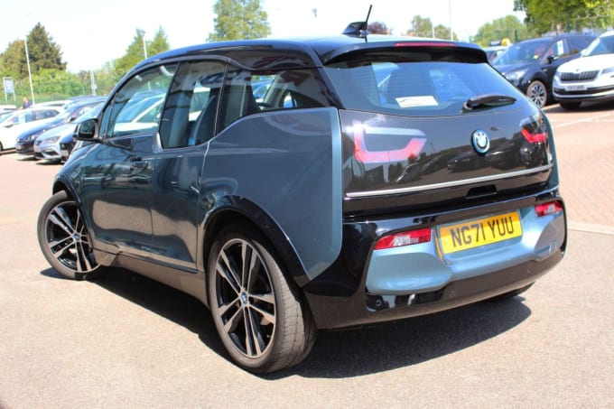 2025 BMW I3