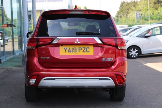 2025 Mitsubishi Outlander