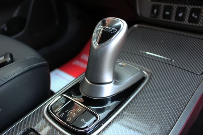 2025 Mitsubishi Outlander