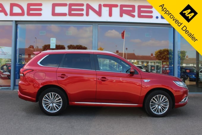 2025 Mitsubishi Outlander