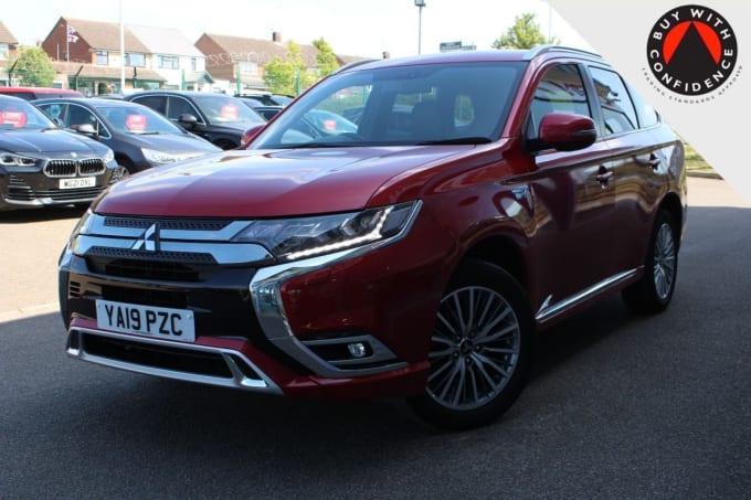 2025 Mitsubishi Outlander