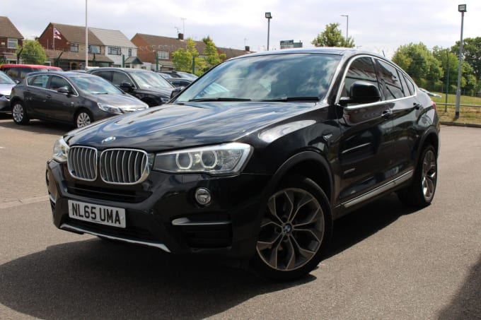 2025 BMW X4