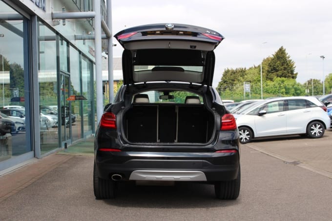 2025 BMW X4