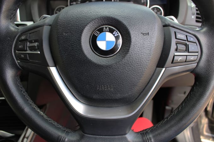2025 BMW X4