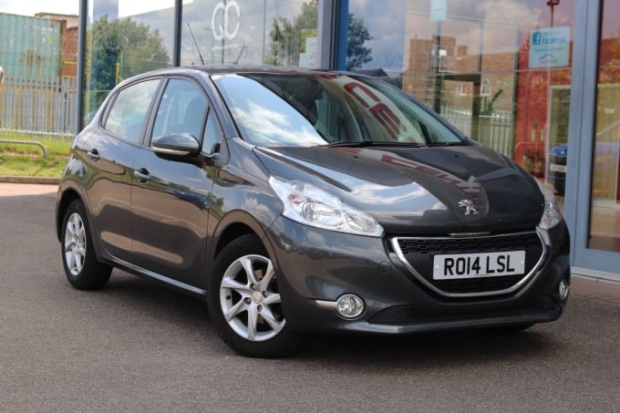 2025 Peugeot 208