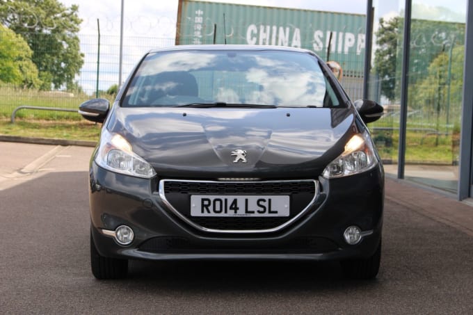 2025 Peugeot 208