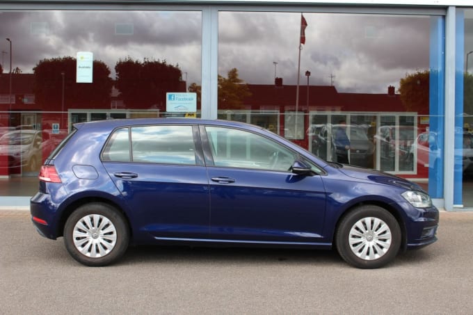 2025 Volkswagen Golf