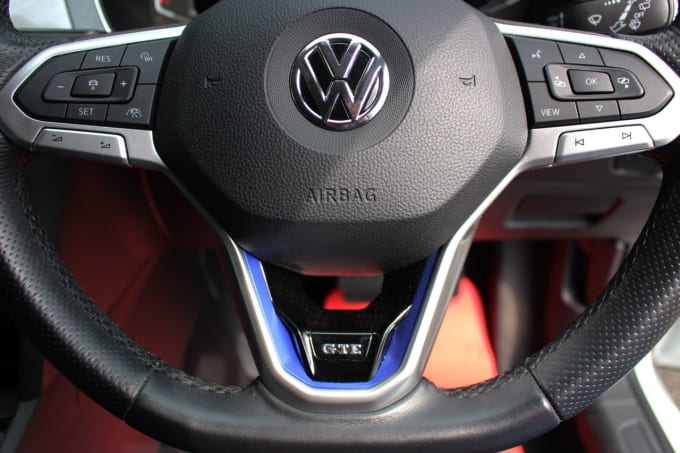 2025 Volkswagen Passat