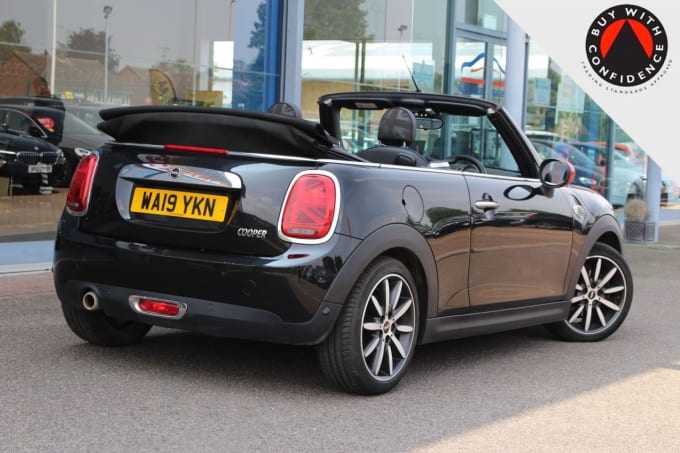 2025 Mini Convertible