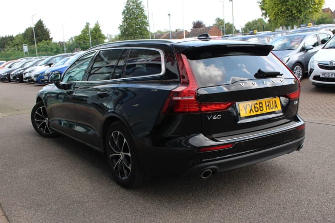 2025 Volvo V60