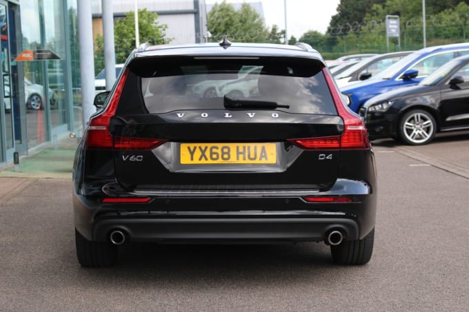2025 Volvo V60