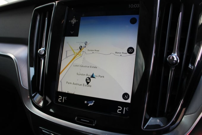 2025 Volvo V60