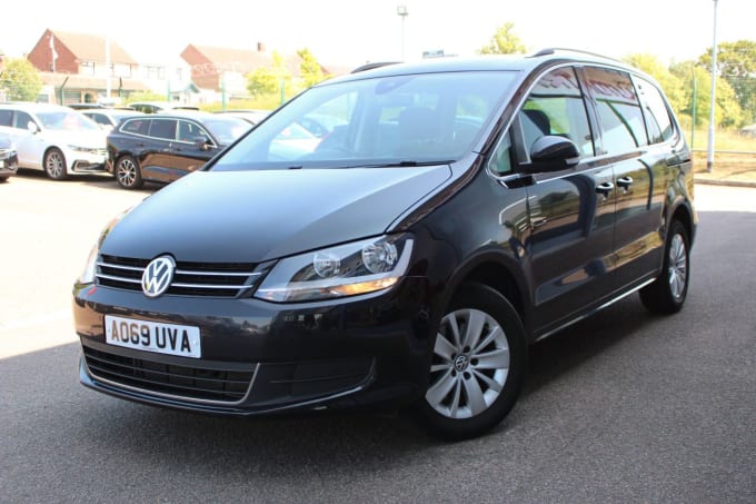 2025 Volkswagen Sharan