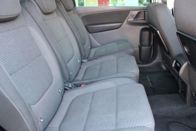 2025 Volkswagen Sharan