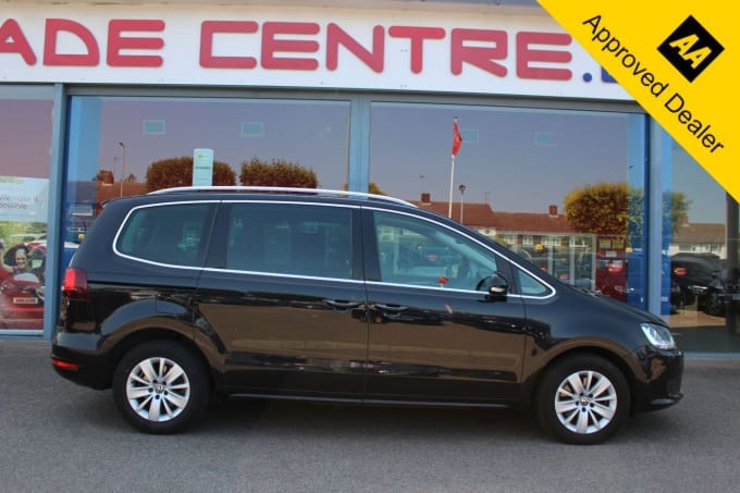 2025 Volkswagen Sharan