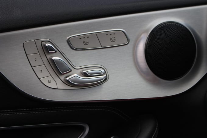 2025 Mercedes-benz C-class
