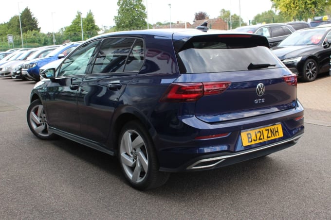 2025 Volkswagen Golf
