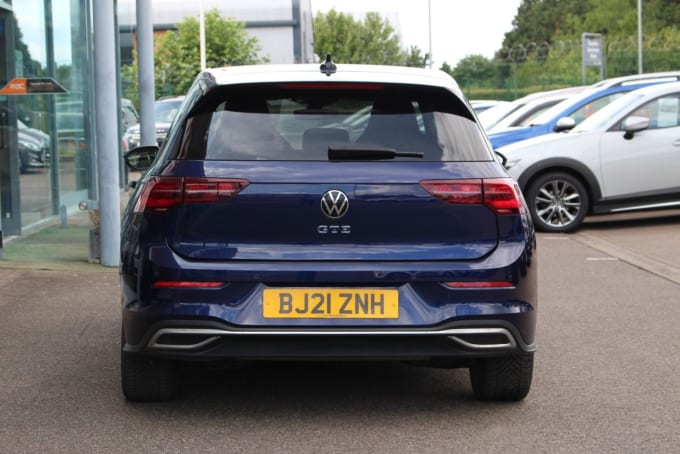 2025 Volkswagen Golf