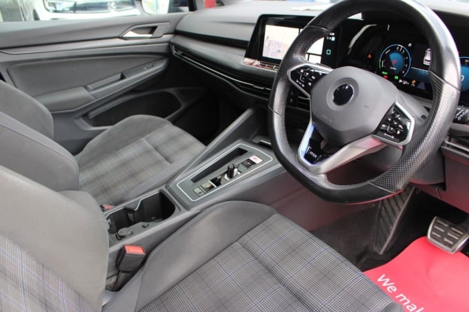 2025 Volkswagen Golf
