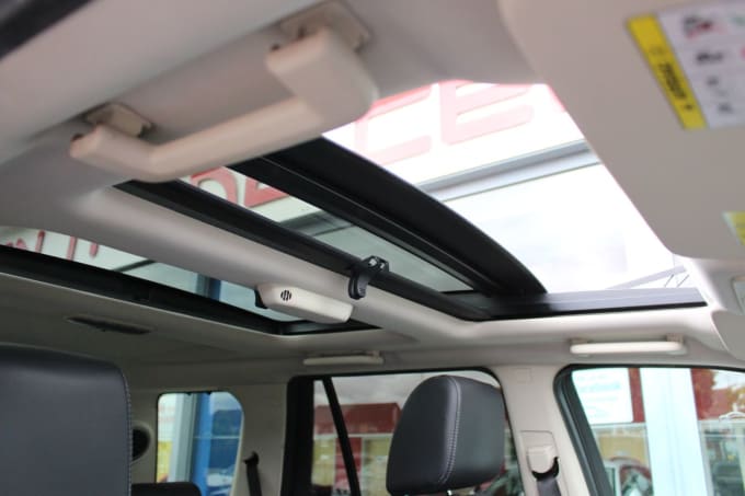 2025 Land Rover Freelander 2