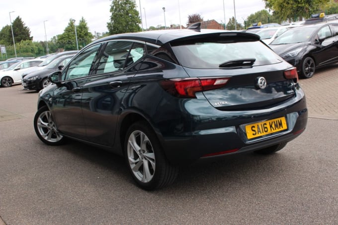 2025 Vauxhall Astra
