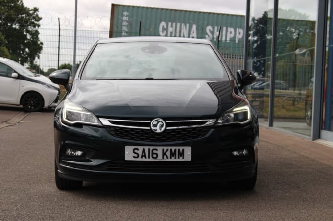2025 Vauxhall Astra
