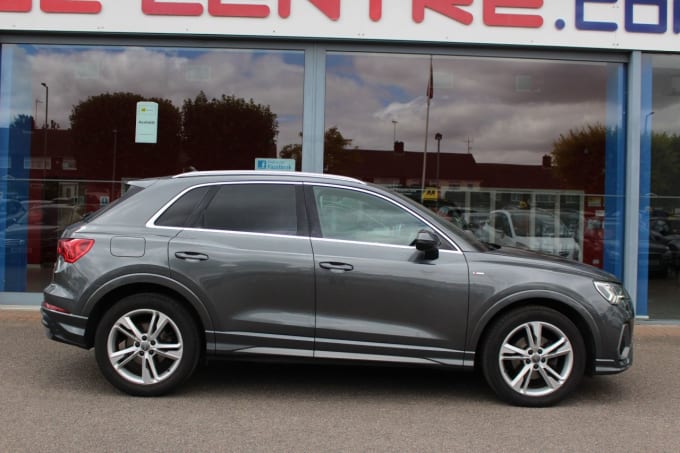 2025 Audi Q3