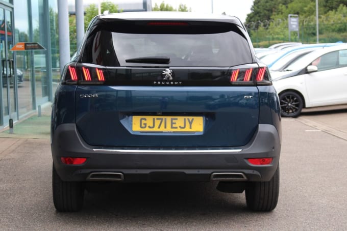 2025 Peugeot 5008