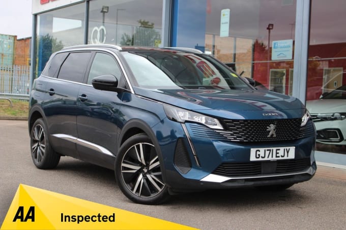 2025 Peugeot 5008