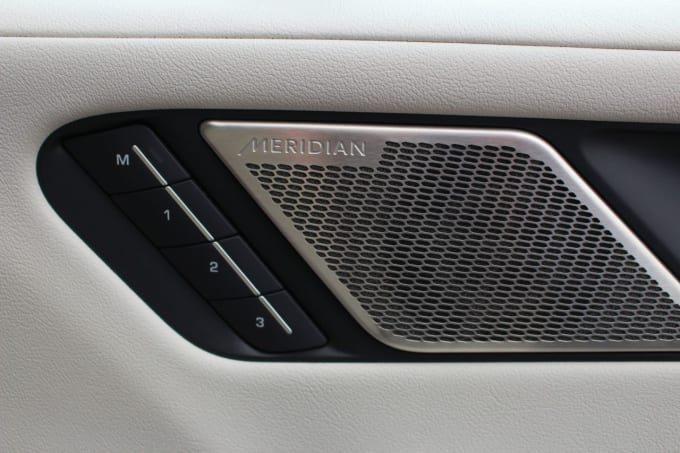2025 Jaguar I-pace