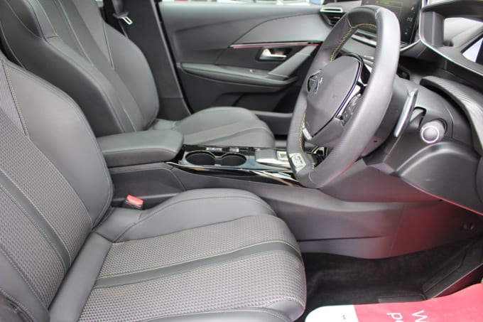 2025 Peugeot 208
