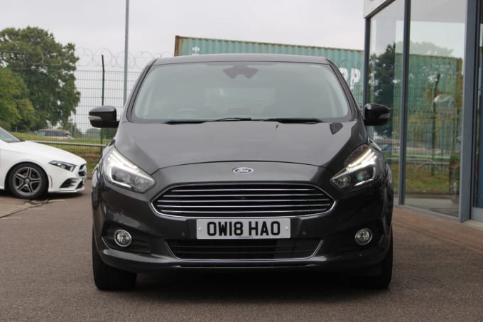 2025 Ford S-max